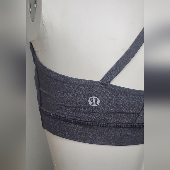 Lululemon Size 4 in Dark Gray Free To Be Sports Bra - Picture 4 of 7